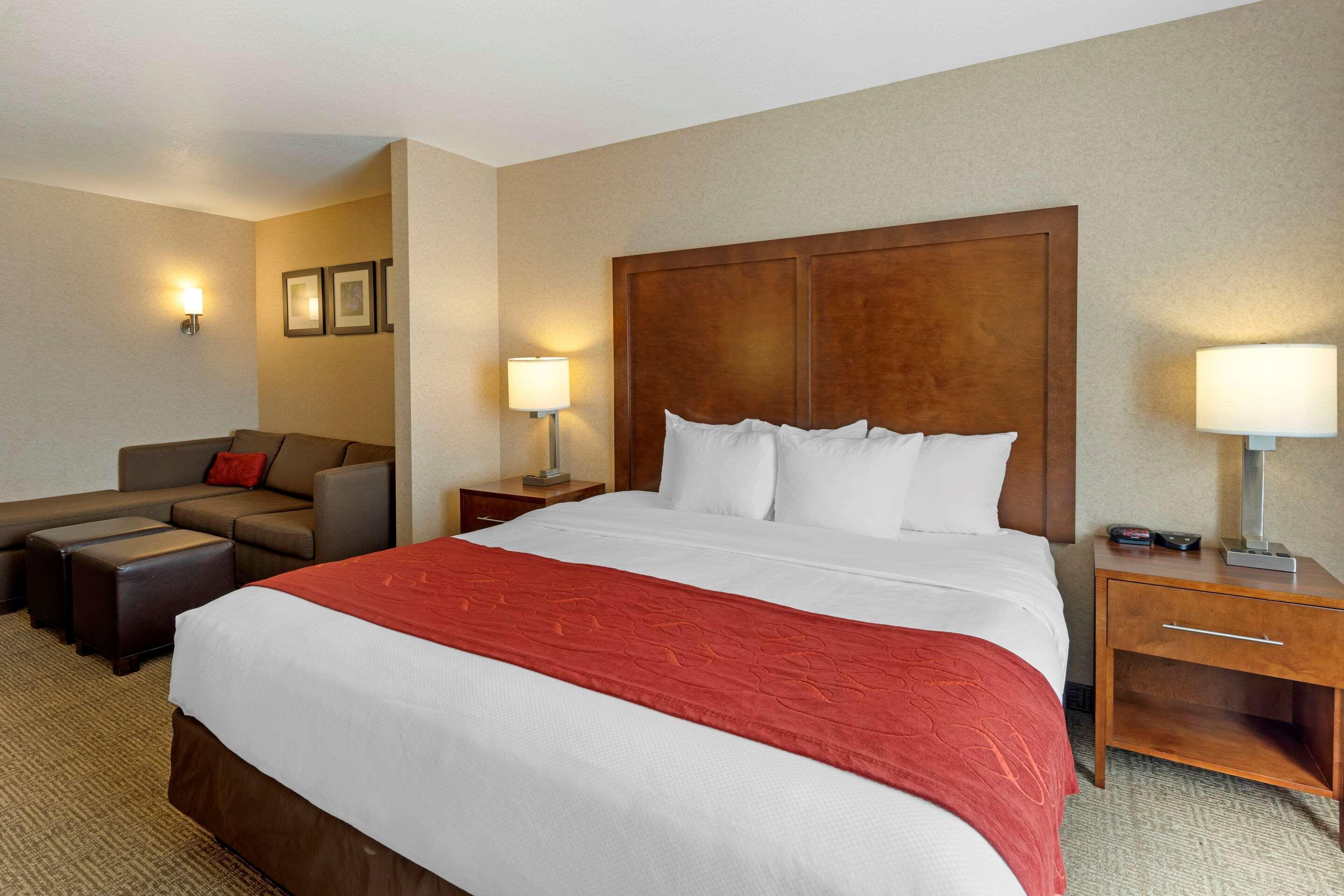 Comfort Suites Anchorage International Airport Экстерьер фото
