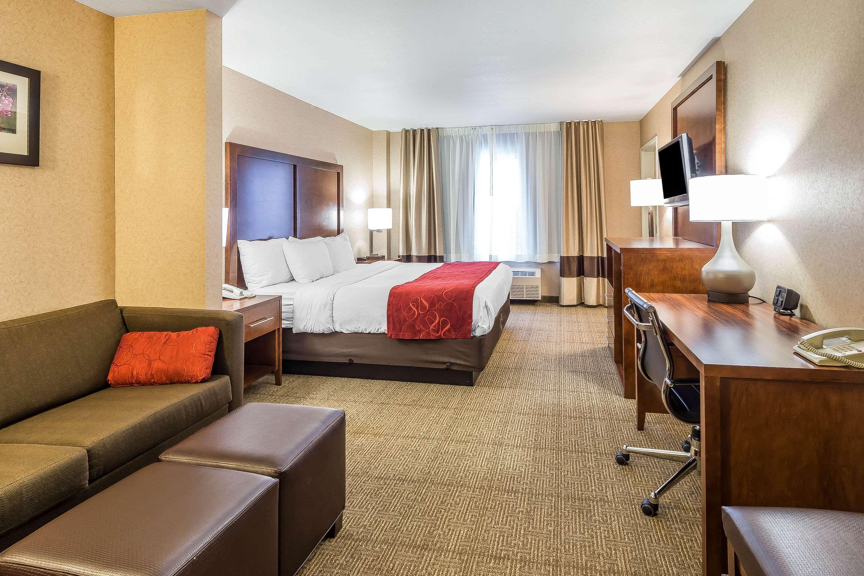 Comfort Suites Anchorage International Airport Экстерьер фото