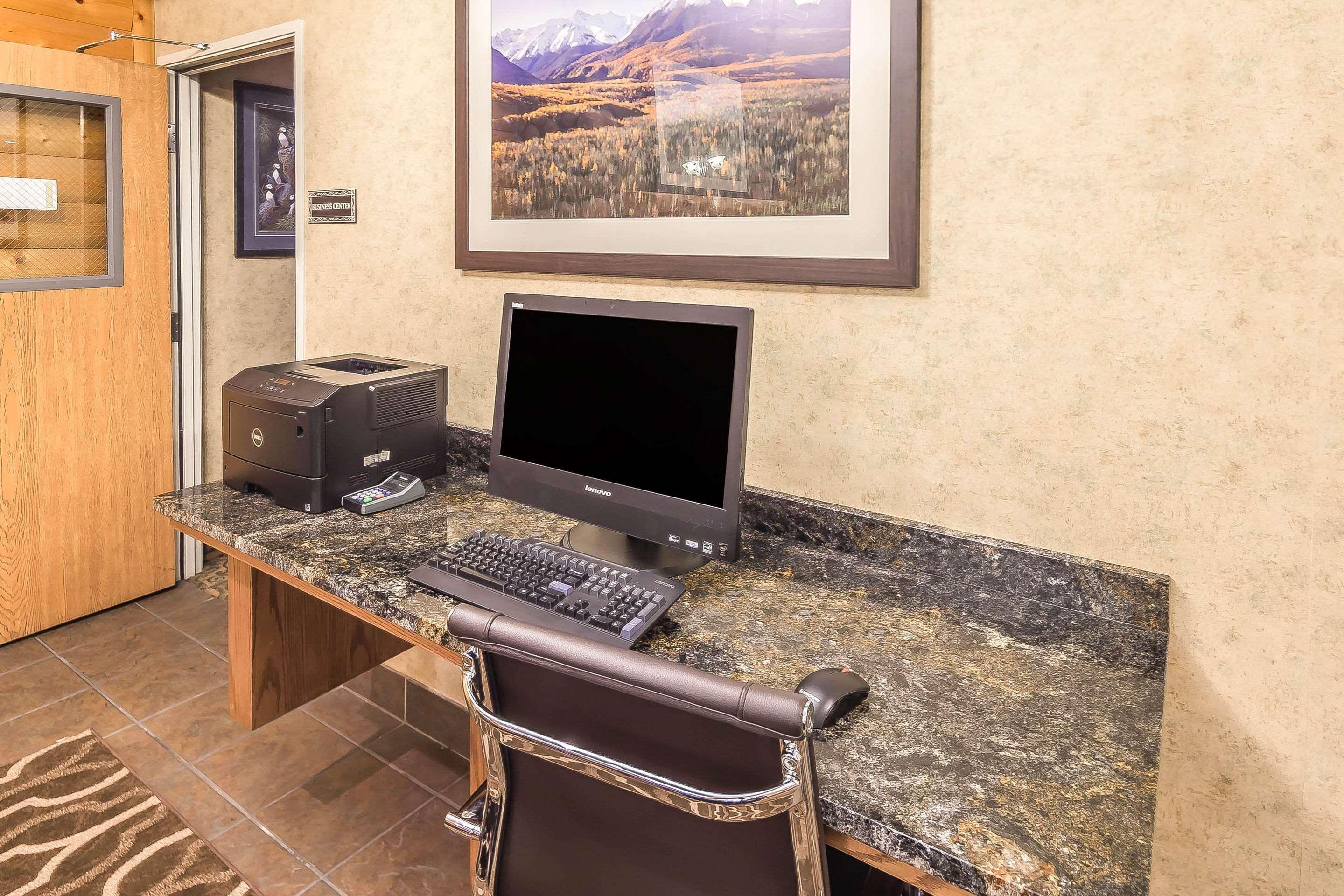 Comfort Suites Anchorage International Airport Экстерьер фото