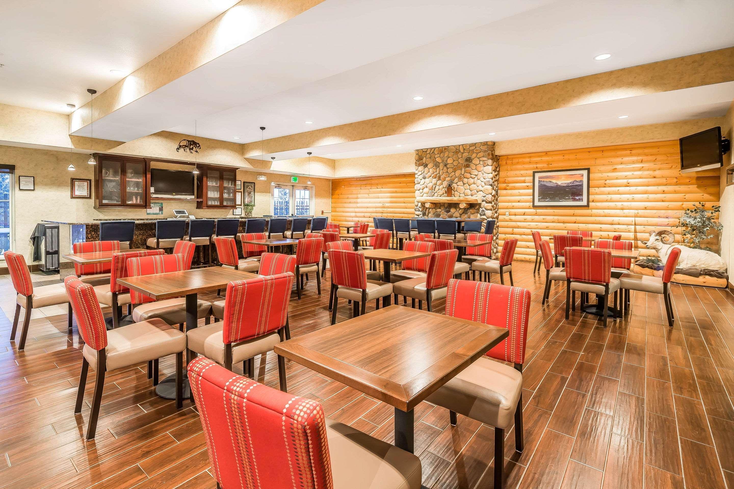 Comfort Suites Anchorage International Airport Экстерьер фото