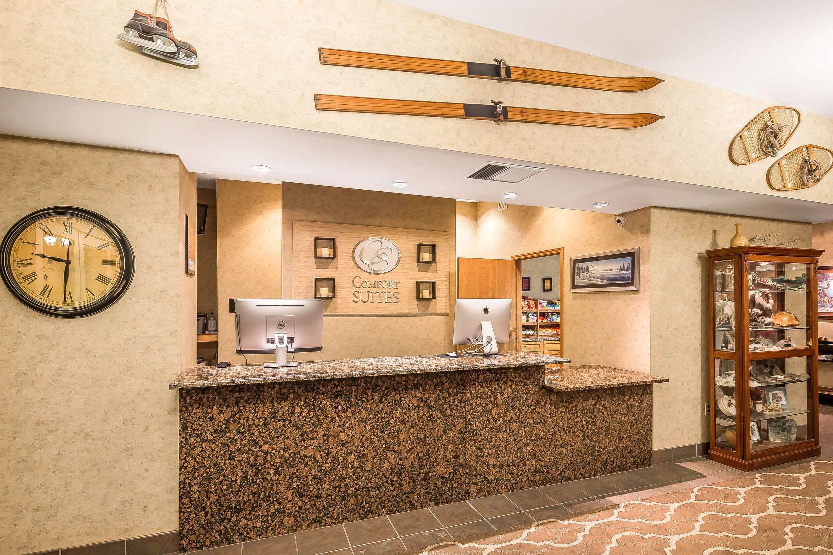 Comfort Suites Anchorage International Airport Экстерьер фото