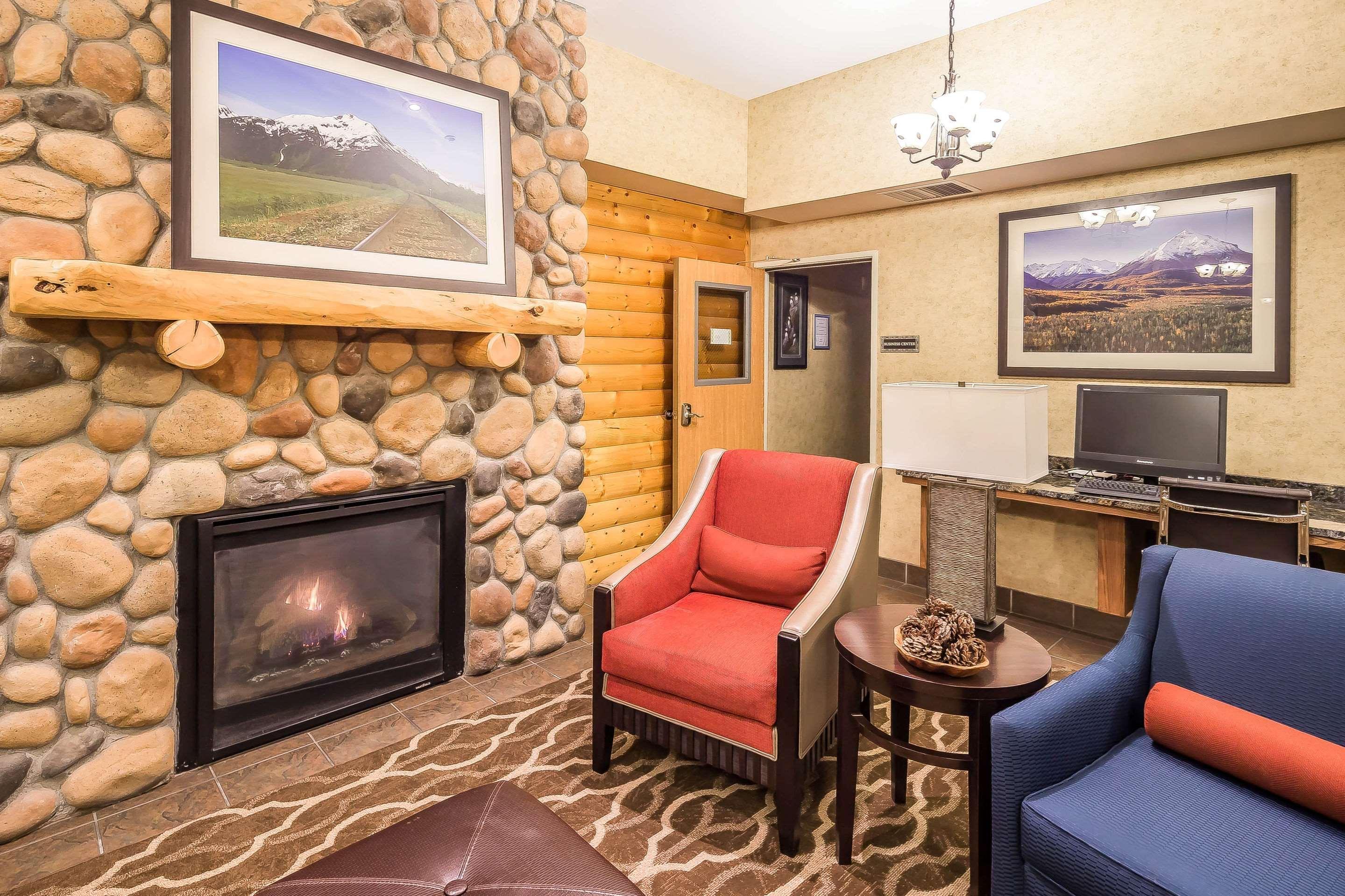 Comfort Suites Anchorage International Airport Экстерьер фото