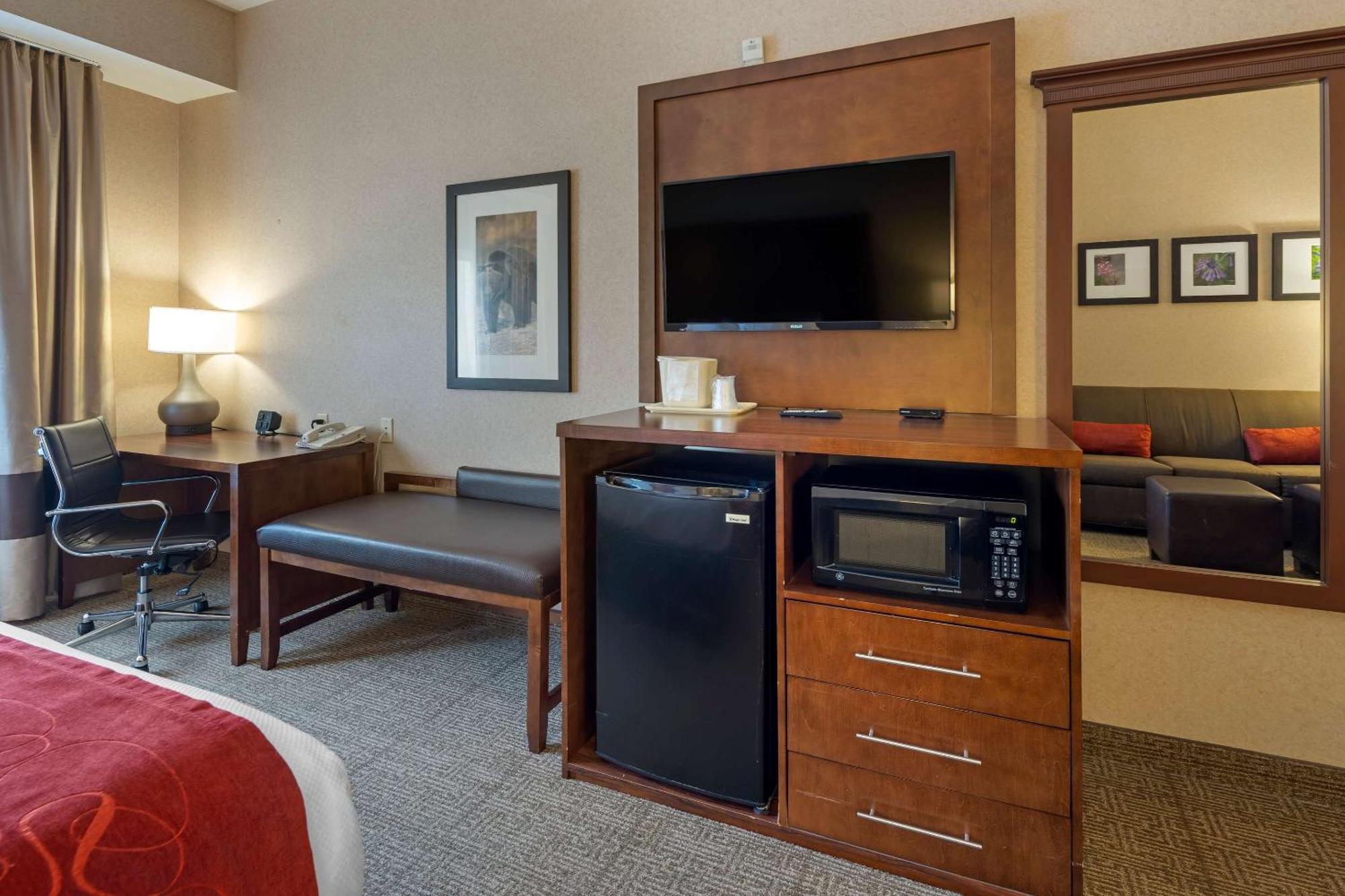 Comfort Suites Anchorage International Airport Экстерьер фото